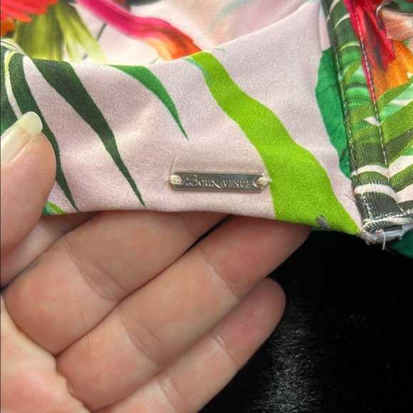 Tropical Print Bikini Top - Picture 7 of 7